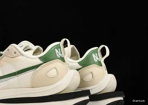 sacai Nike Green Vaporwaffle DD1875-102 White 0622